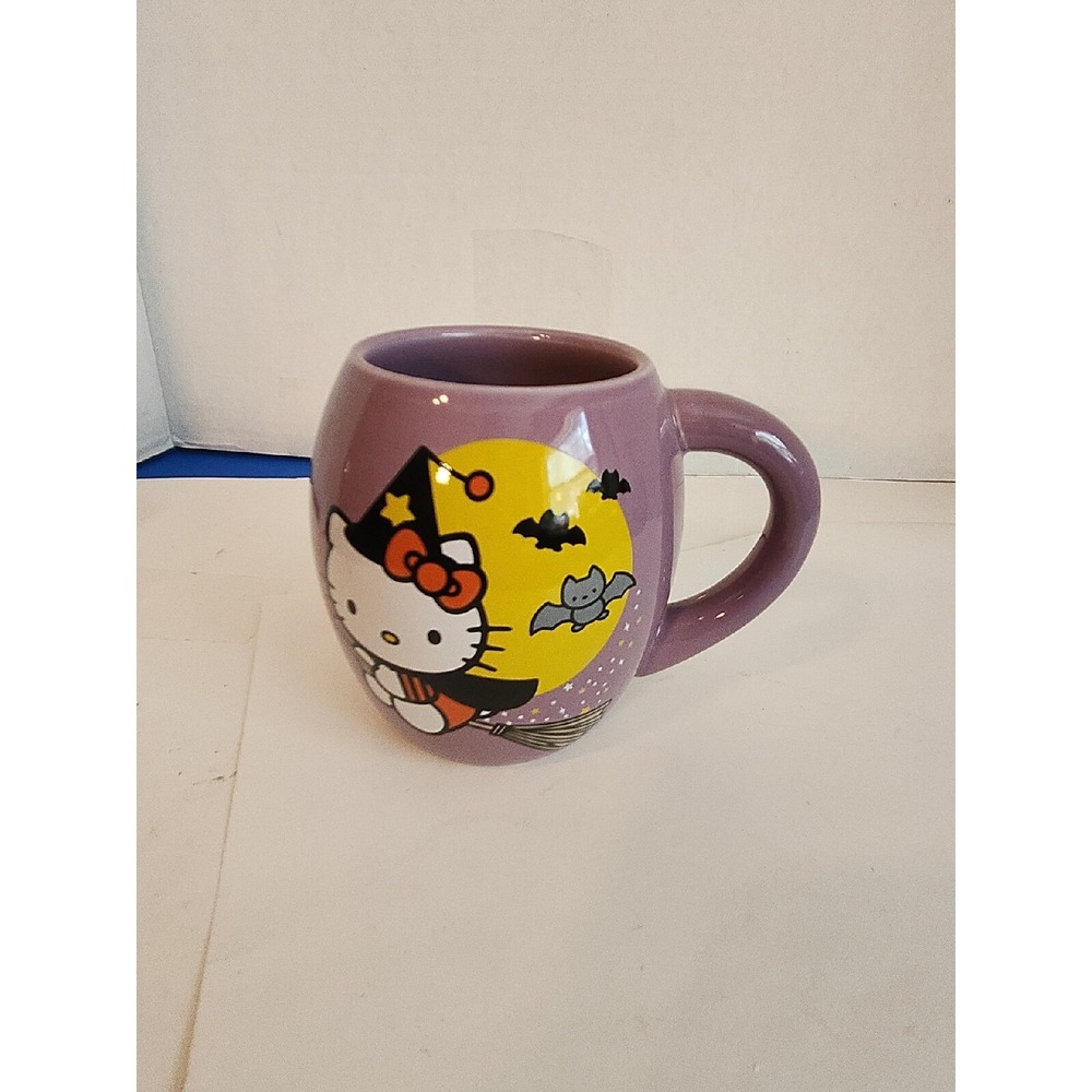 2013 Hello Kitty mug Halloween Dracula Jumbo 18 oz. Coffee Sanrio Bats Moon Star